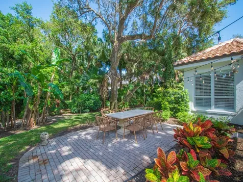 250 Ocean Beach Trail Vero Beach FL 32963