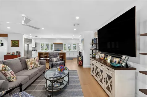706 Hibiscus Lane Vero Beach FL 32963