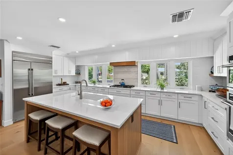 706 Hibiscus Lane Vero Beach FL 32963
