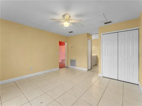 430 SE Thanksgiving Avenue Port St Lucie FL 34984