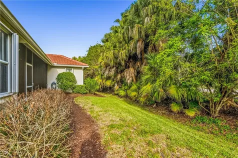 5410 25th Place Vero Beach FL 32966