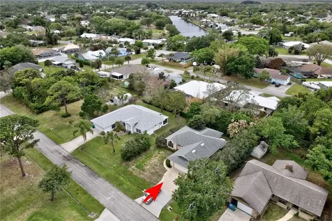 474 Thomas Street Sebastian FL 32958