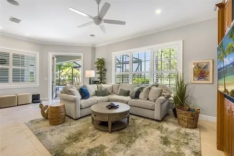 842 Carolina Circle SW Vero Beach FL 32962