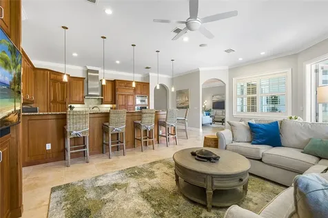 842 Carolina Circle SW Vero Beach FL 32962