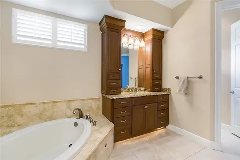 842 Carolina Circle SW Vero Beach FL 32962