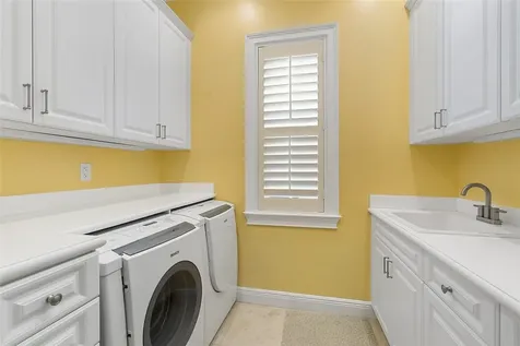 842 Carolina Circle SW Vero Beach FL 32962
