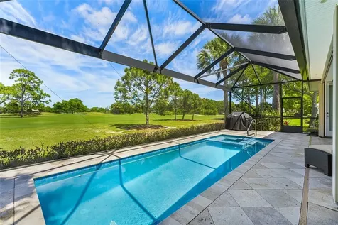 842 Carolina Circle SW Vero Beach FL 32962