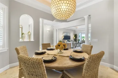 842 Carolina Circle SW Vero Beach FL 32962