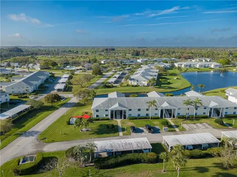 351 N Grove Isle Circle Vero Beach FL 32962