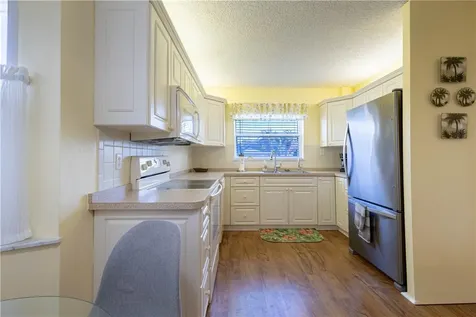 351 N Grove Isle Circle Vero Beach FL 32962