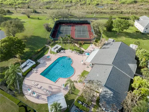 351 N Grove Isle Circle Vero Beach FL 32962