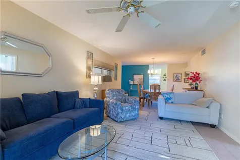 351 N Grove Isle Circle Vero Beach FL 32962