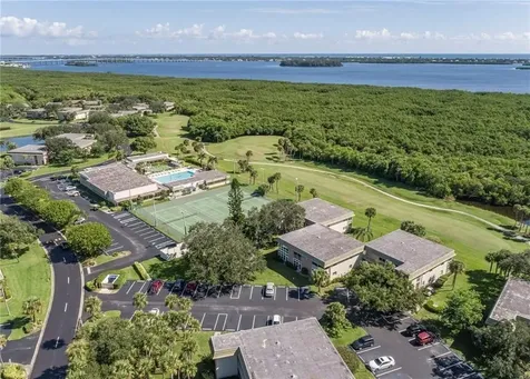 35 Vista Gardens Trail Vero Beach FL 32962