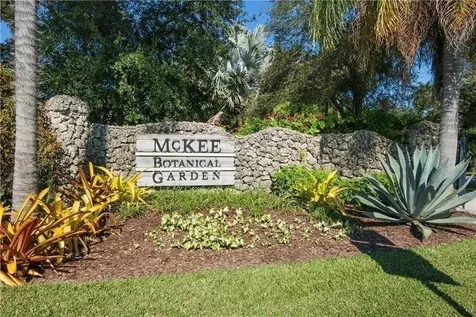 35 Vista Gardens Trail Vero Beach FL 32962