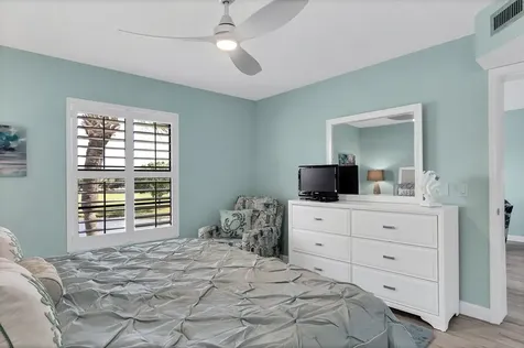 33 Plantation Drive Vero Beach FL 32966