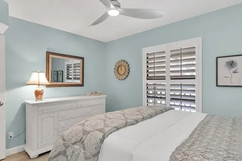 33 Plantation Drive Vero Beach FL 32966