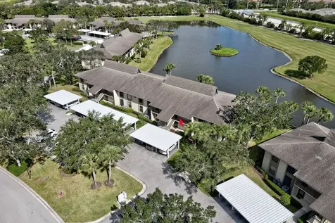 33 Plantation Drive Vero Beach FL 32966