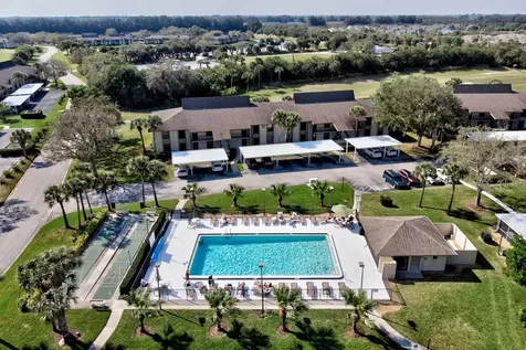 33 Plantation Drive Vero Beach FL 32966