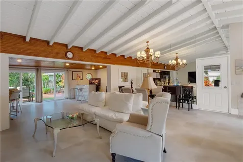 618 Holly Road Vero Beach FL 32963