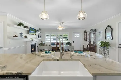 1640 4th Avenue Vero Beach FL 32960