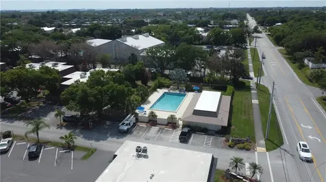 1166 6th Avenue Vero Beach FL 32960