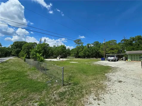 144 N Elm Street Fellsmere FL 32948