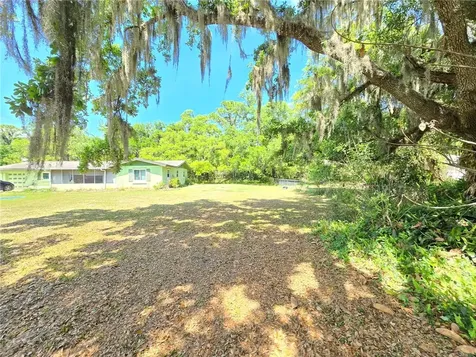 144 N Elm Street Fellsmere FL 32948
