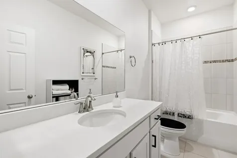 63 52nd Square Vero Beach FL 32968