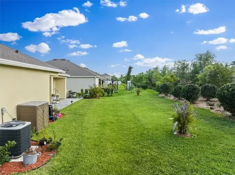 63 52nd Square Vero Beach FL 32968