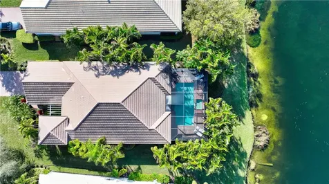 1224 River Reach Drive Vero Beach FL 32967