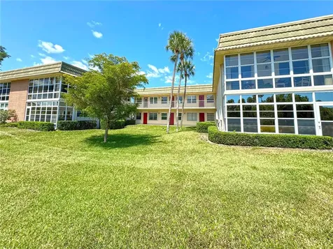 12 Vista Gardens Trail Vero Beach FL 32962
