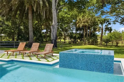 655 40th Avenue SW Vero Beach FL 32968