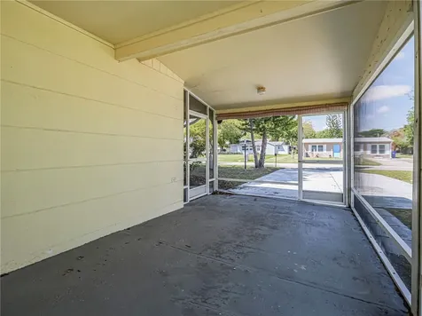 1620 5th Avenue Vero Beach FL 32960