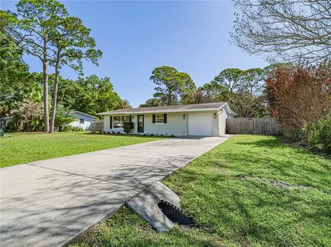 1130 35th Avenue Vero Beach FL 32960