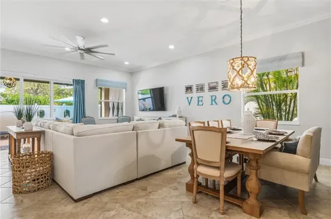 4245 Diamond Square Vero Beach FL 32967