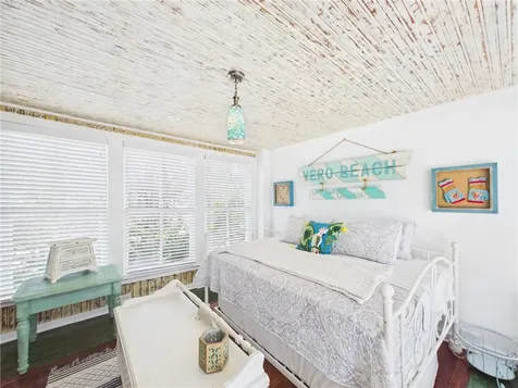 859 20th Street Vero Beach FL 32960