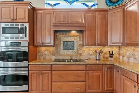 1360 S Village Square Vero Beach FL 32966