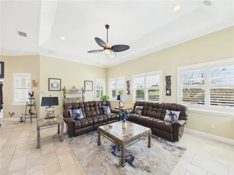 1360 S Village Square Vero Beach FL 32966