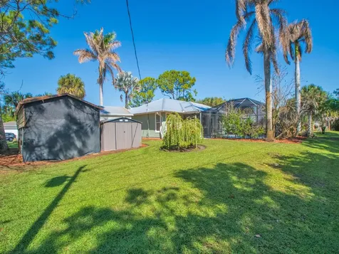 6740 51st Avenue Vero Beach FL 32967