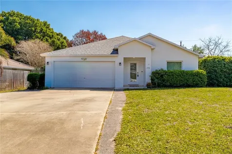 206 10th Court Vero Beach FL 32962