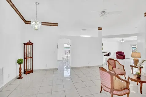 206 10th Court Vero Beach FL 32962