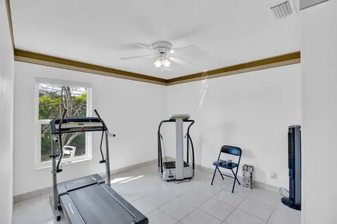 206 10th Court Vero Beach FL 32962