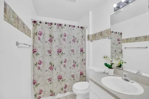 206 10th Court Vero Beach FL 32962