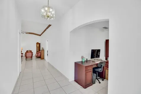 206 10th Court Vero Beach FL 32962