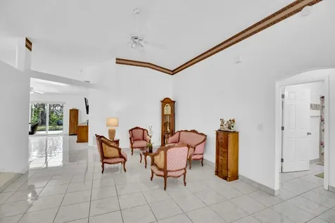 206 10th Court Vero Beach FL 32962