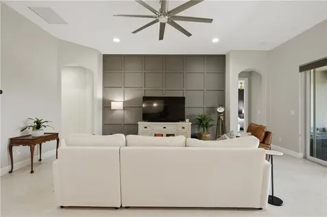 1650 Segovia Circle Vero Beach FL 32966