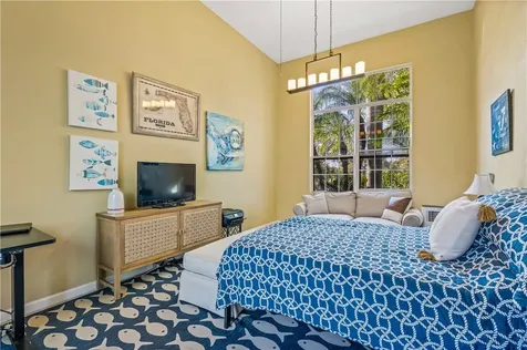 4207 Diamond Square Vero Beach FL 32967