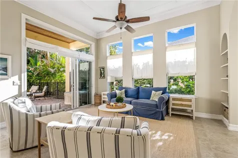 4207 Diamond Square Vero Beach FL 32967