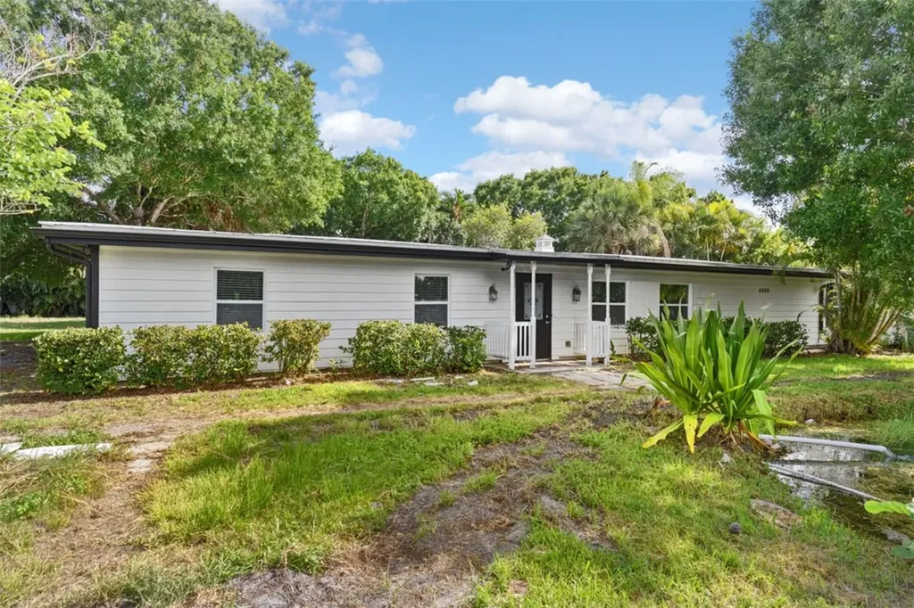 4996 49th Street Vero Beach FL 32967