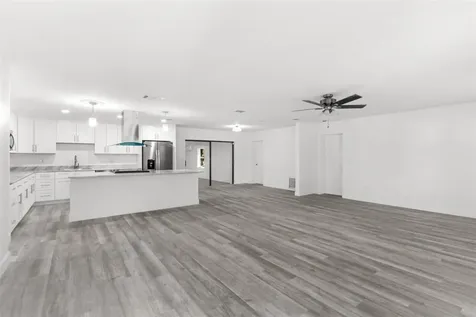 4996 49th Street Vero Beach FL 32967